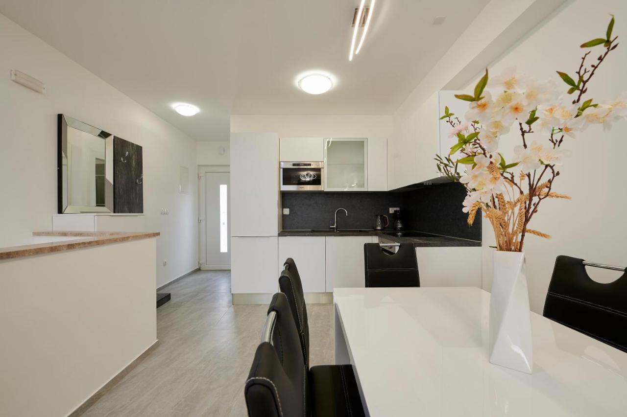 Apartment Gaby 3 Трогир Экстерьер фото