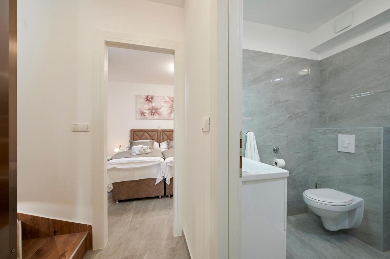 Apartment Gaby 3 Трогир Экстерьер фото
