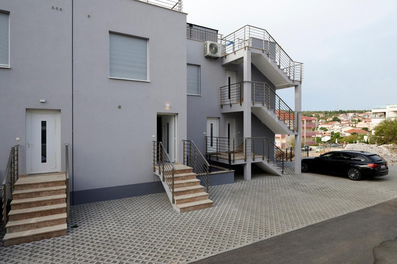 Apartment Gaby 3 Трогир Экстерьер фото